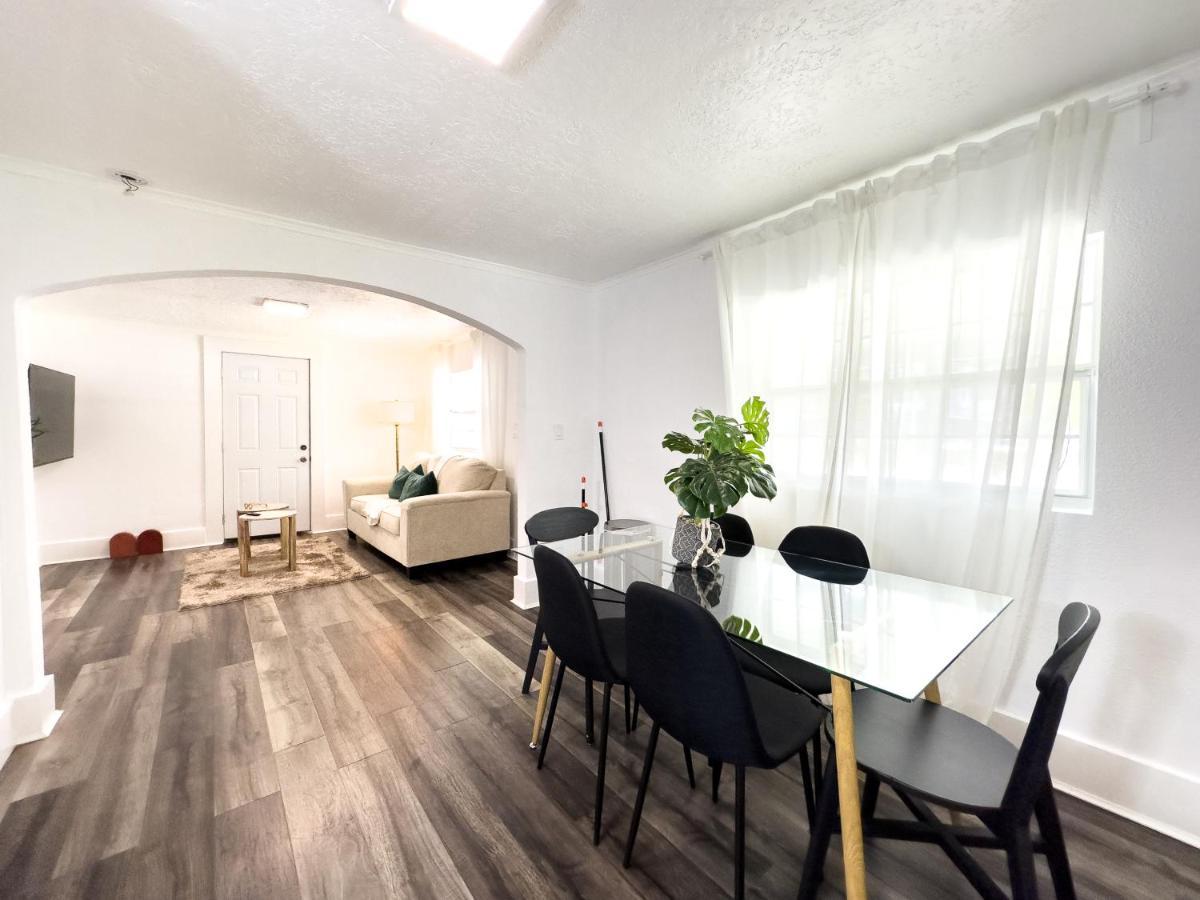 2B1B Stylish Little House W Shared Pool 511 Villa Clearwater Eksteriør billede