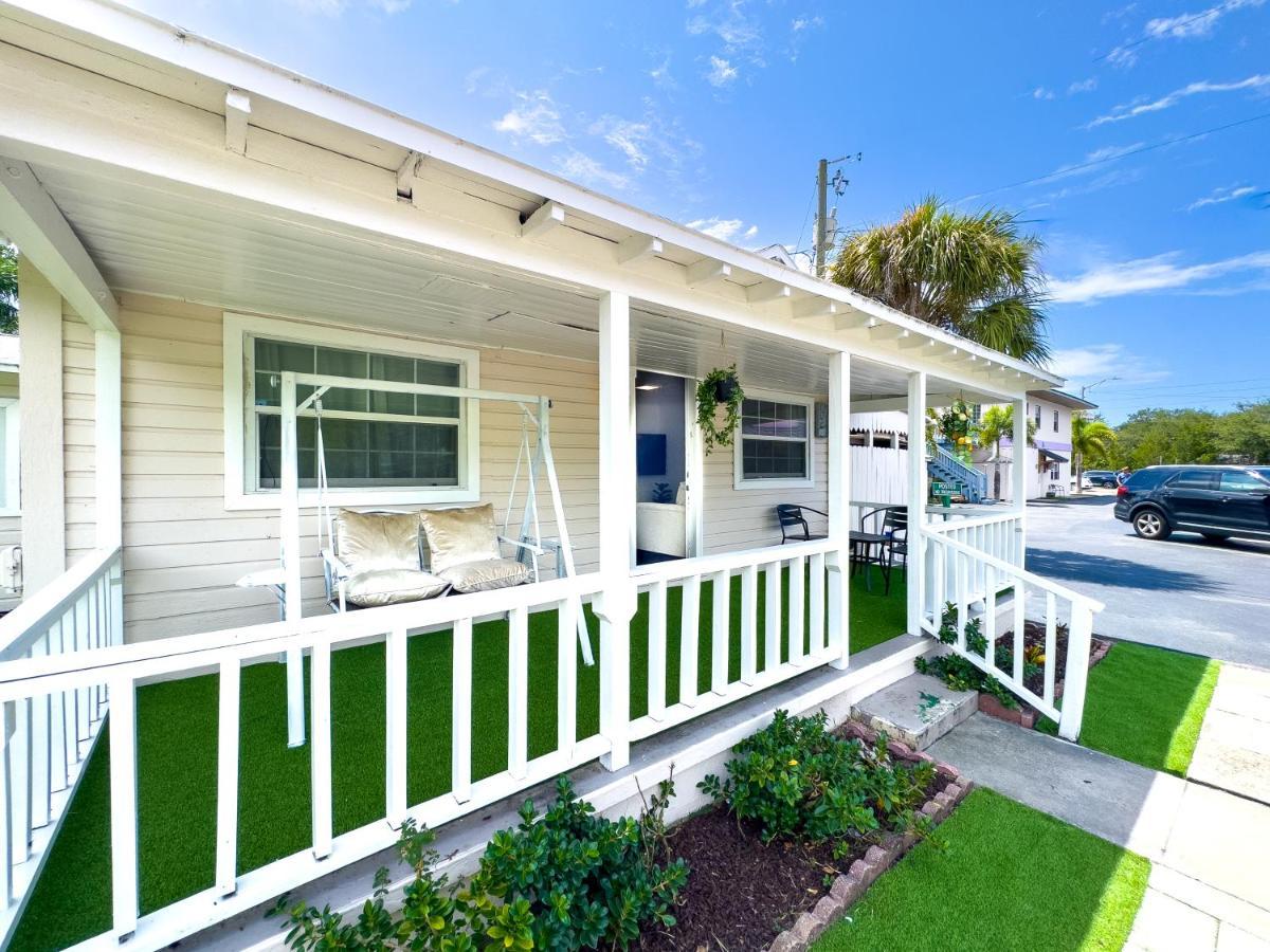 2B1B Stylish Little House W Shared Pool 511 Villa Clearwater Eksteriør billede