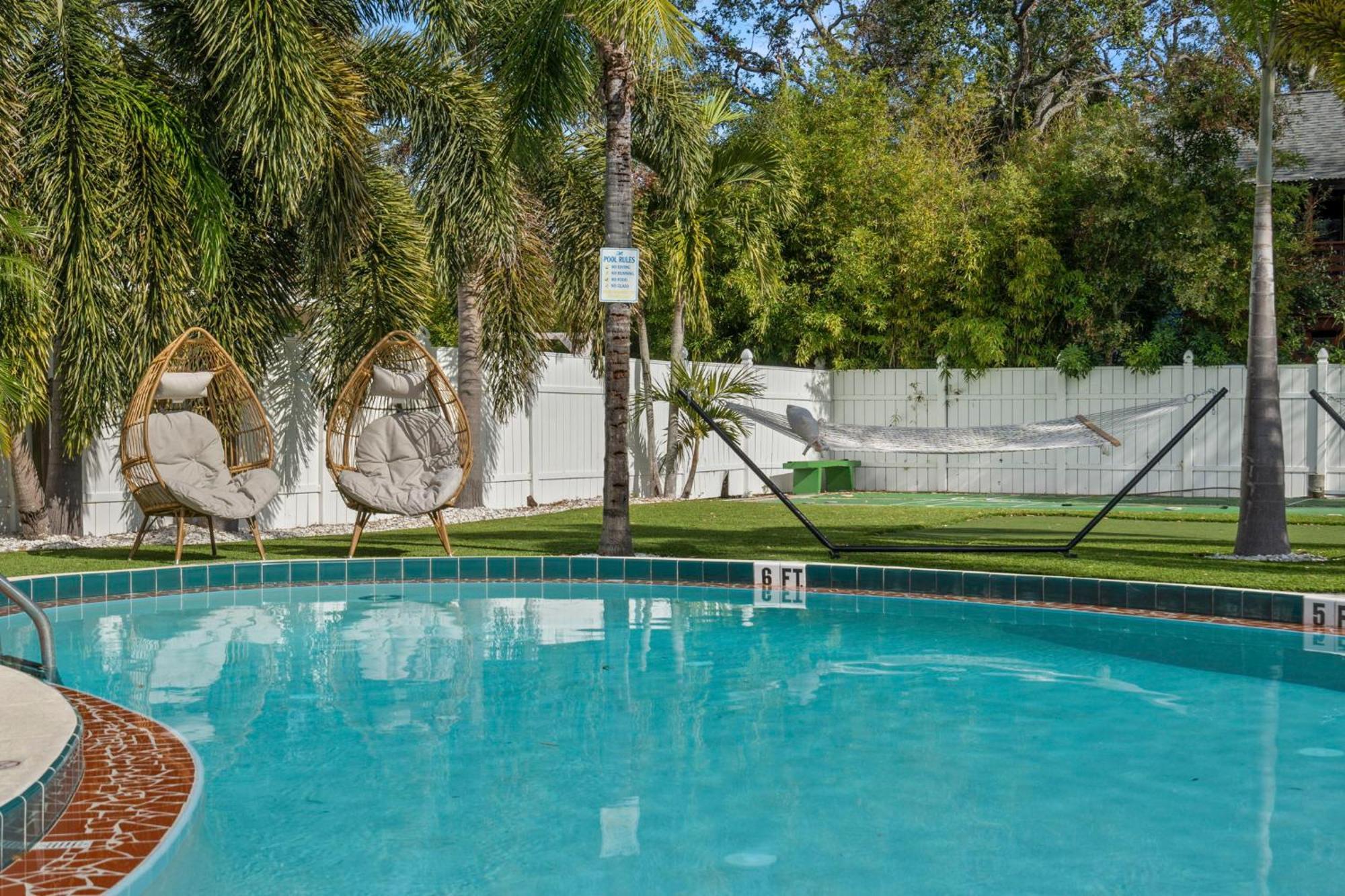 2B1B Stylish Little House W Shared Pool 511 Villa Clearwater Eksteriør billede