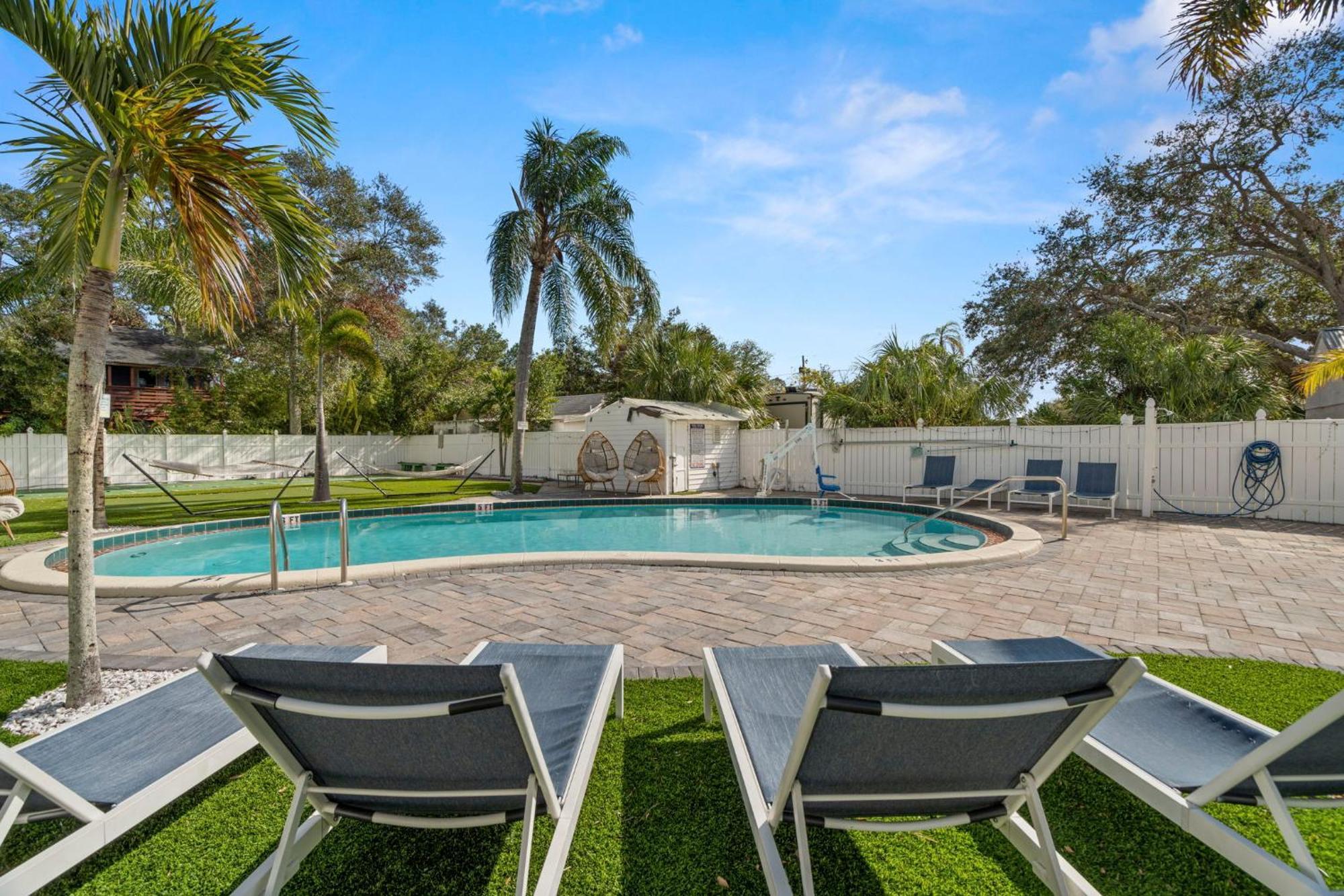 2B1B Stylish Little House W Shared Pool 511 Villa Clearwater Eksteriør billede