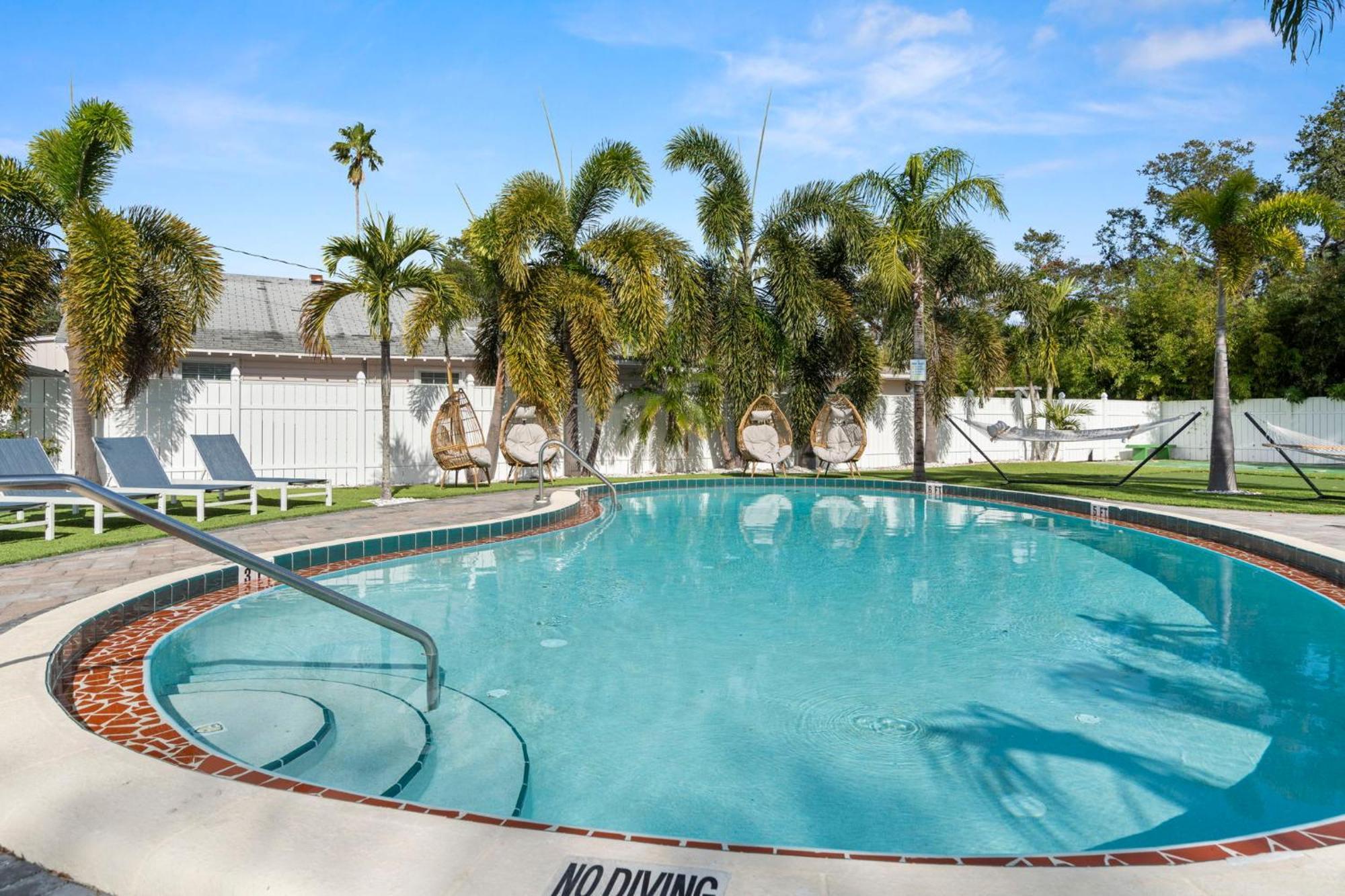 2B1B Stylish Little House W Shared Pool 511 Villa Clearwater Eksteriør billede